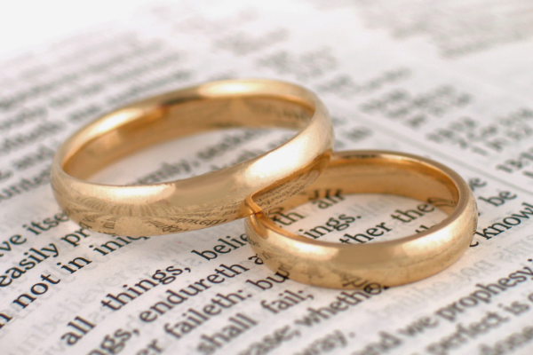 Segunda via de certidão de casamento: como pedir no cartório correto e evitar erros comuns